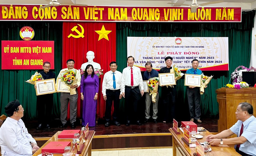 An Giang: Nhiều tổ chức, đơn vị hỗ trợ hơn 186 tỷ đồng ủng hộ Quỹ “Vì người nghèo”