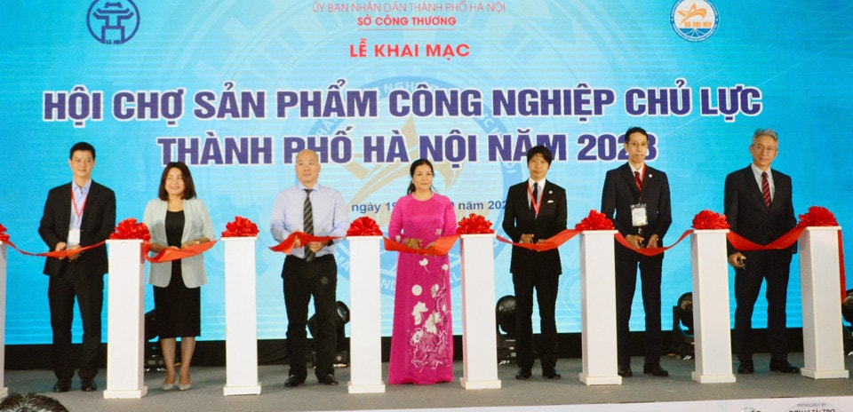Khai mạc Hội chợ sản phẩm công nghiệp chủ lực Hà Nội năm 2023 -0