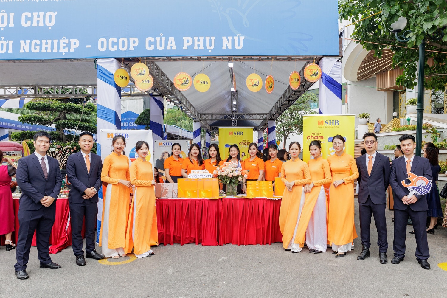 Nâng bước Doanh nghiệp nữ chủ, SHB tài trợ Dự án Phụ nữ khởi nghiệp 2023 -0