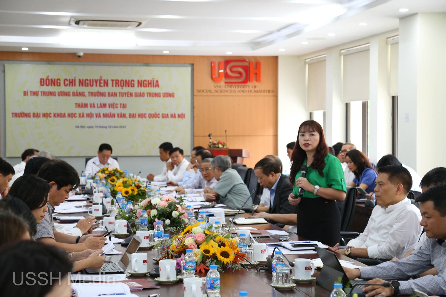 Trưởng ban Tuyên giáo Trung ương: Công tác đào tạo báo chí cần đổi mới để thích ứng, bắt kịp với xu thế mới -0