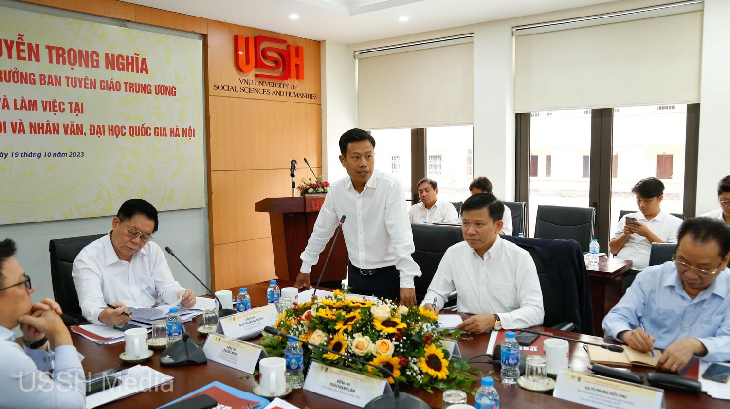 Trưởng ban Tuyên giáo Trung ương: Công tác đào tạo báo chí cần đổi mới để thích ứng, bắt kịp với xu thế mới -0