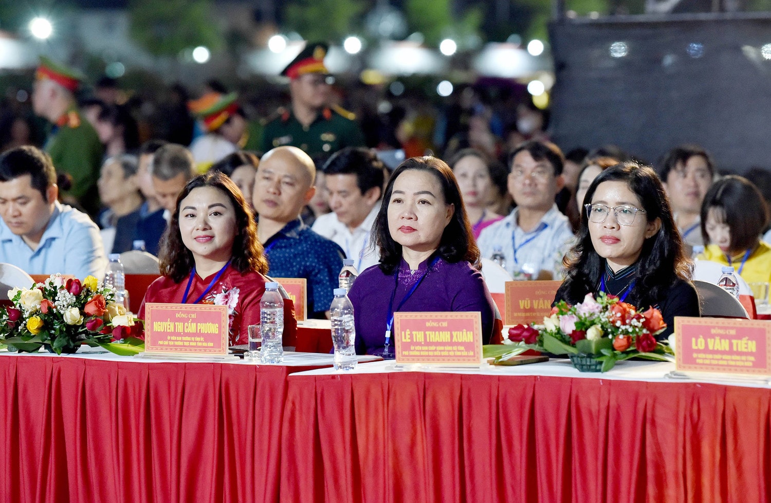 Chủ tịch Quốc hội Vương Đình Huệ dự khai mạc Lễ hội Cà phê tỉnh Sơn La năm 2023 ảnh 9 Chủ tịch Quốc hội Vương Đình Huệ dự khai mạc Lễ hội Cà phê tỉnh Sơn La năm 2023