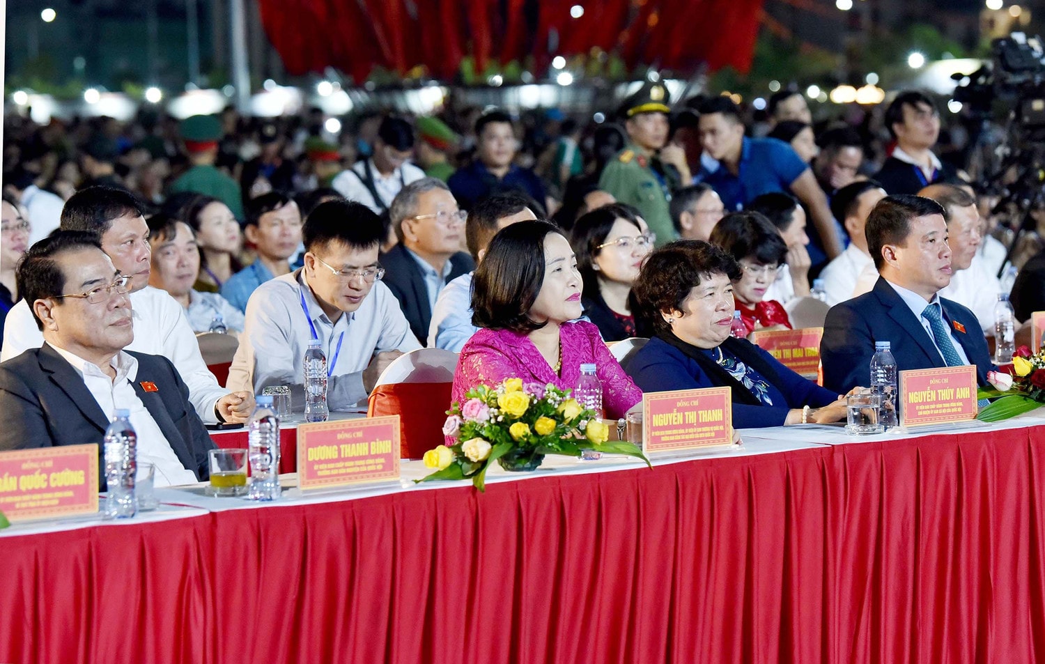 Chủ tịch Quốc hội Vương Đình Huệ dự khai mạc Lễ hội Cà phê tỉnh Sơn La năm 2023 ảnh 4 Chủ tịch Quốc hội Vương Đình Huệ dự khai mạc Lễ hội Cà phê tỉnh Sơn La năm 2023