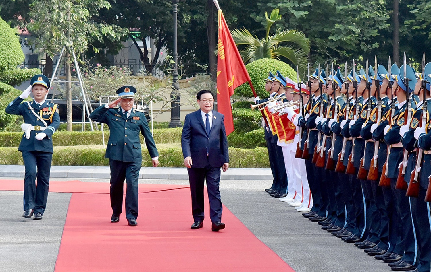 Xây dựng Quân chủng Phòng không - Không quân tinh nhuệ, hiện đại, bảo vệ vững chắc bầu trời Tổ quốc