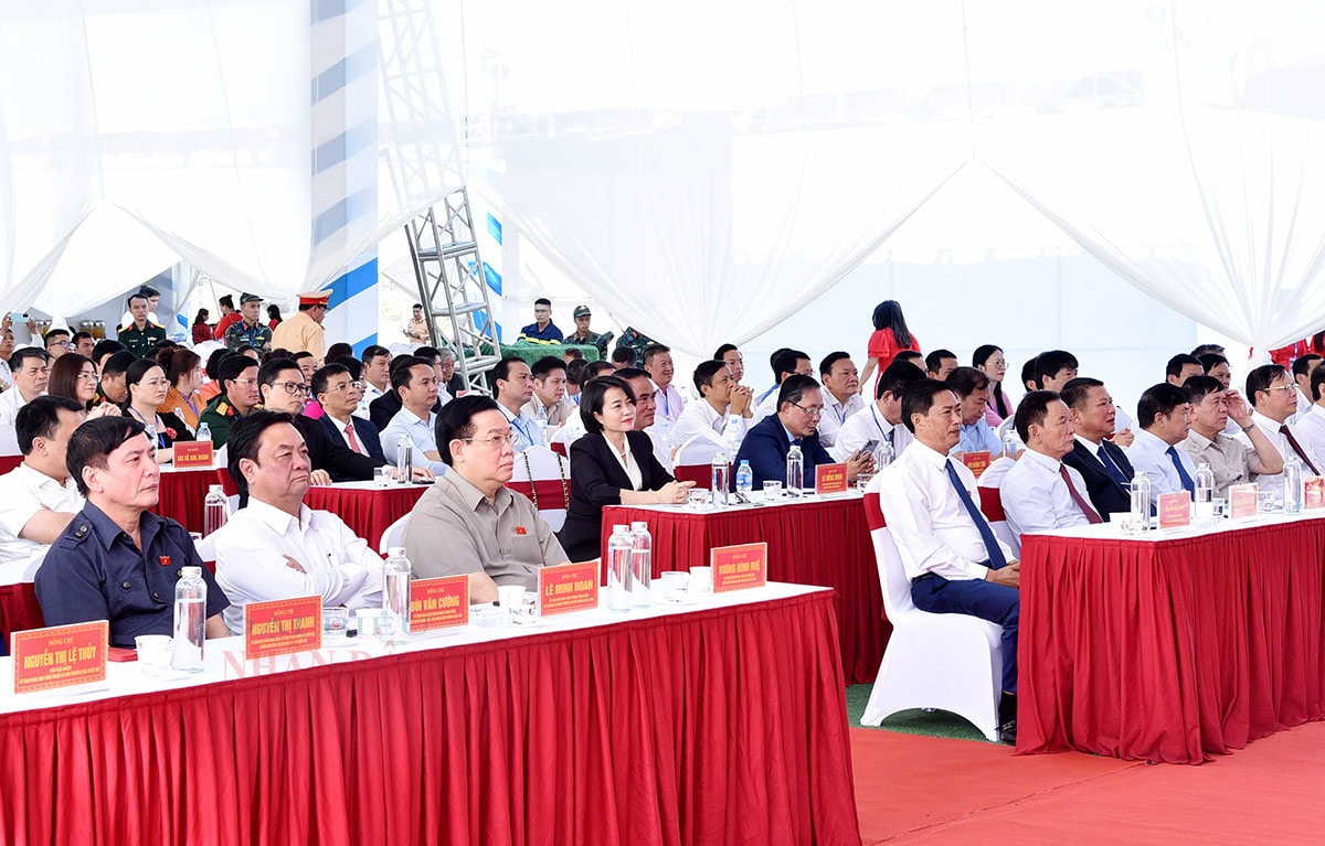 Chủ tịch Quốc hội Vương Đình Huệ dự Lễ khánh thành Nhà máy chế biến cà phê Sơn La -2