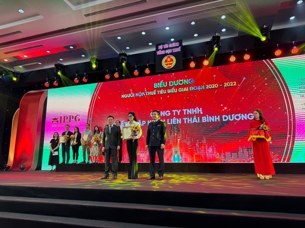 IPPG được vinh danh doanh nghiệp nộp thuế tiêu biểu -0