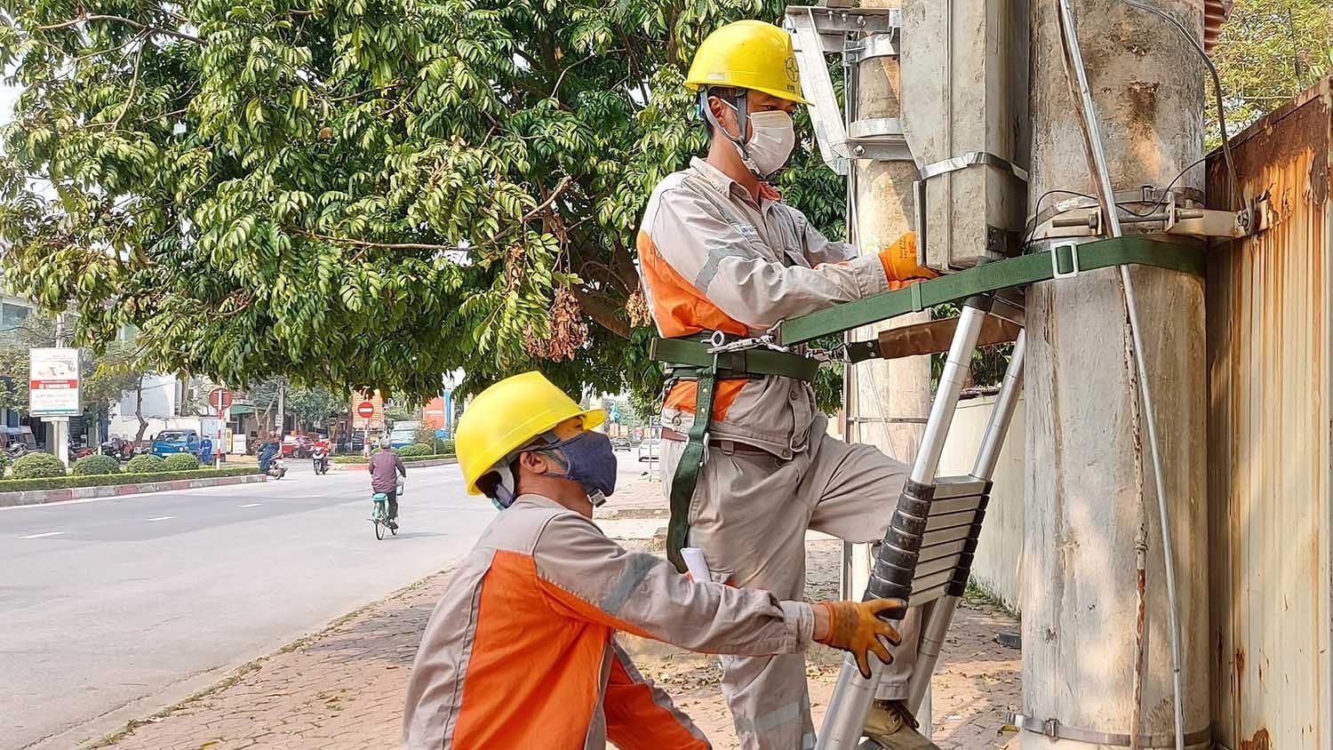 PC Lào Cai huấn luyện an toàn vệ sinh lao động cho nhân viên -0