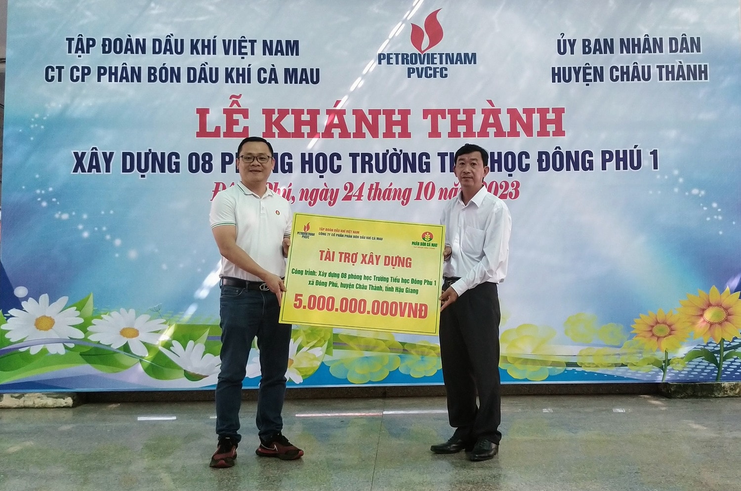 Phân bón Cà Mau góp phần kiến tạo giáo dục tỉnh Hậu Giang -0