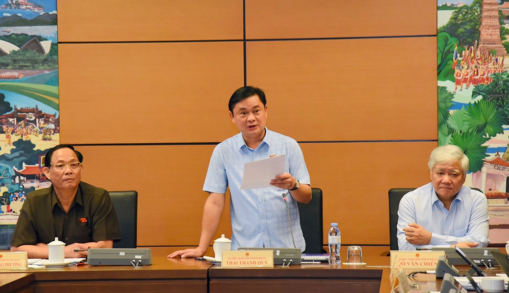 Đoàn ĐBQH tỉnh Nghệ An thảo luận về kinh tế- xã hội, ngân sách Nhà nước: Hỗ trợ các địa phương khó khăn trong dự toán thu ngân sách Nhà nước năm 2024 -0
