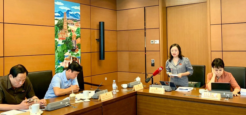 Đoàn ĐBQH tỉnh Nghệ An thảo luận về kinh tế- xã hội, ngân sách Nhà nước: Hỗ trợ các địa phương khó khăn trong dự toán thu ngân sách Nhà nước năm 2024 -0