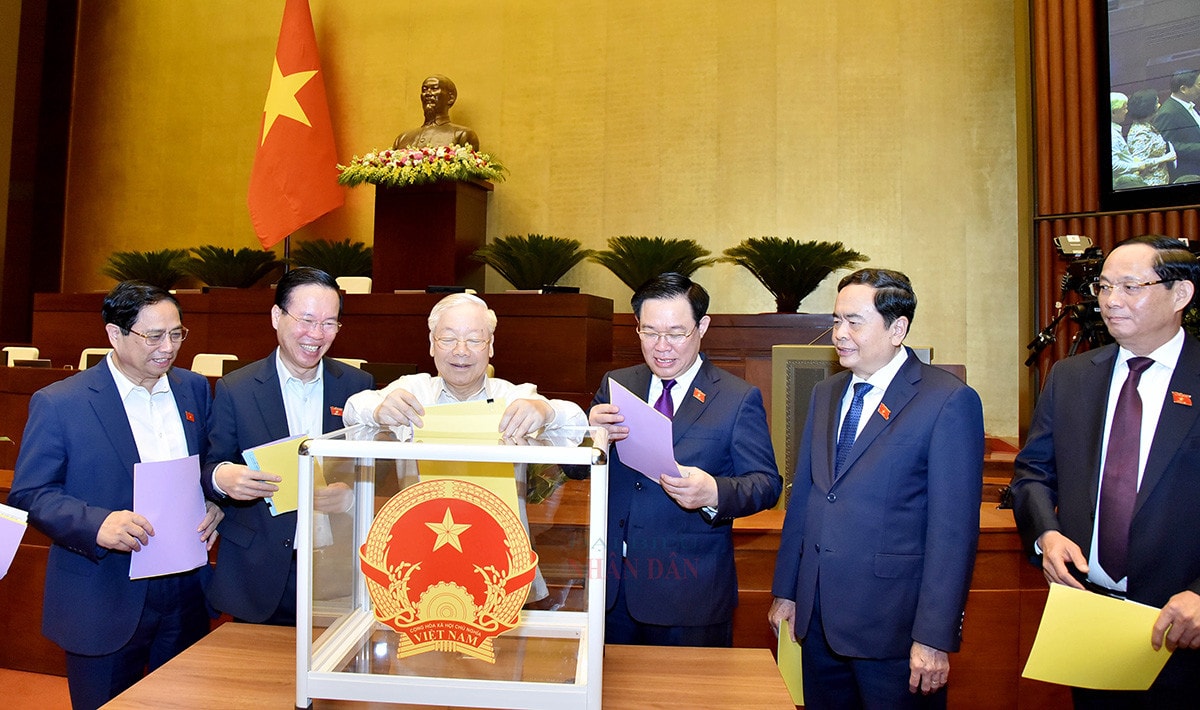 Quốc hội lấy phiếu tín nhiệm đối với các chức danh do Quốc hội bầu, phê chuẩn -7