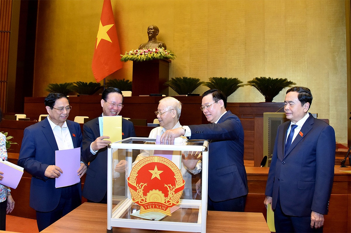 Quốc hội lấy phiếu tín nhiệm đối với các chức danh do Quốc hội bầu, phê chuẩn -2