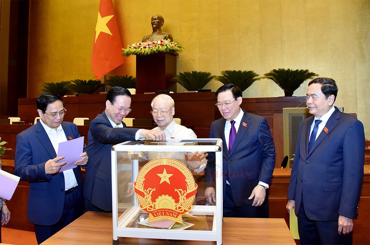 Quốc hội lấy phiếu tín nhiệm đối với các chức danh do Quốc hội bầu, phê chuẩn -0