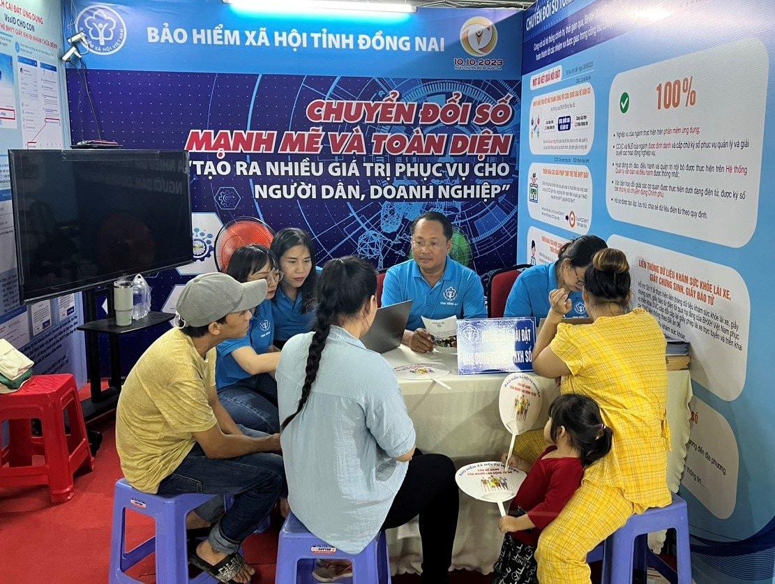 Đẩy mạnh truyền thông chính sách BHXH, BHYT -0