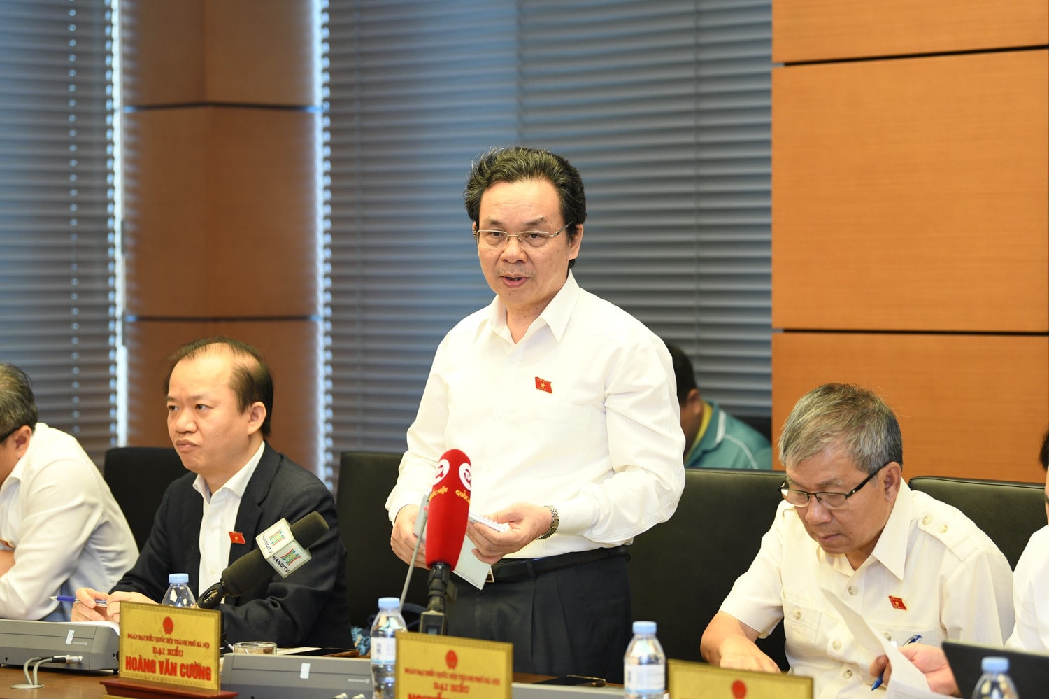 Bàn giải pháp căn cơ, hiệu quả để phát triển kinh tế - xã hội -0