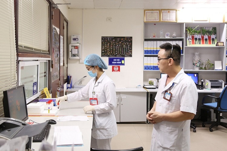 Kết hợp đào tạo trực tuyến và trực tiếp trong chuyển giao kỹ thuật -0