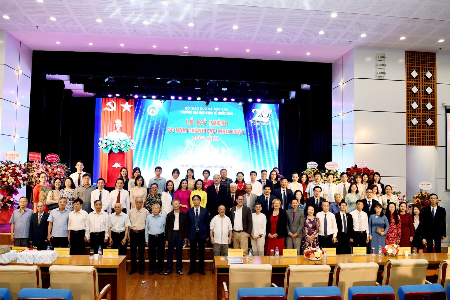 Ảnh: Tuấn Anh Hướng tới thành lập Trường Luật trong khuôn khổ Đại học Kinh tế Quốc dân -4