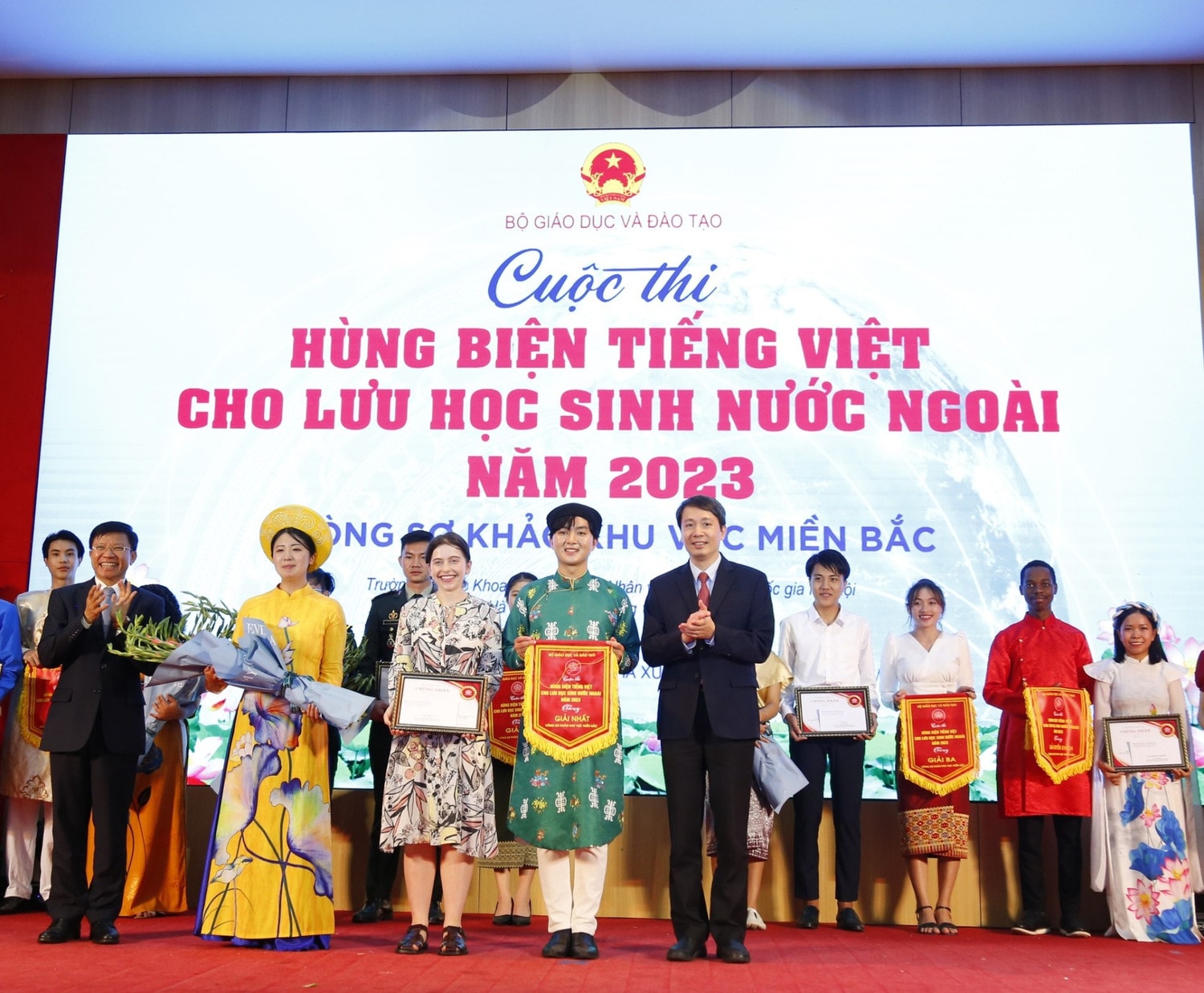 giai-nhat.jpg -0