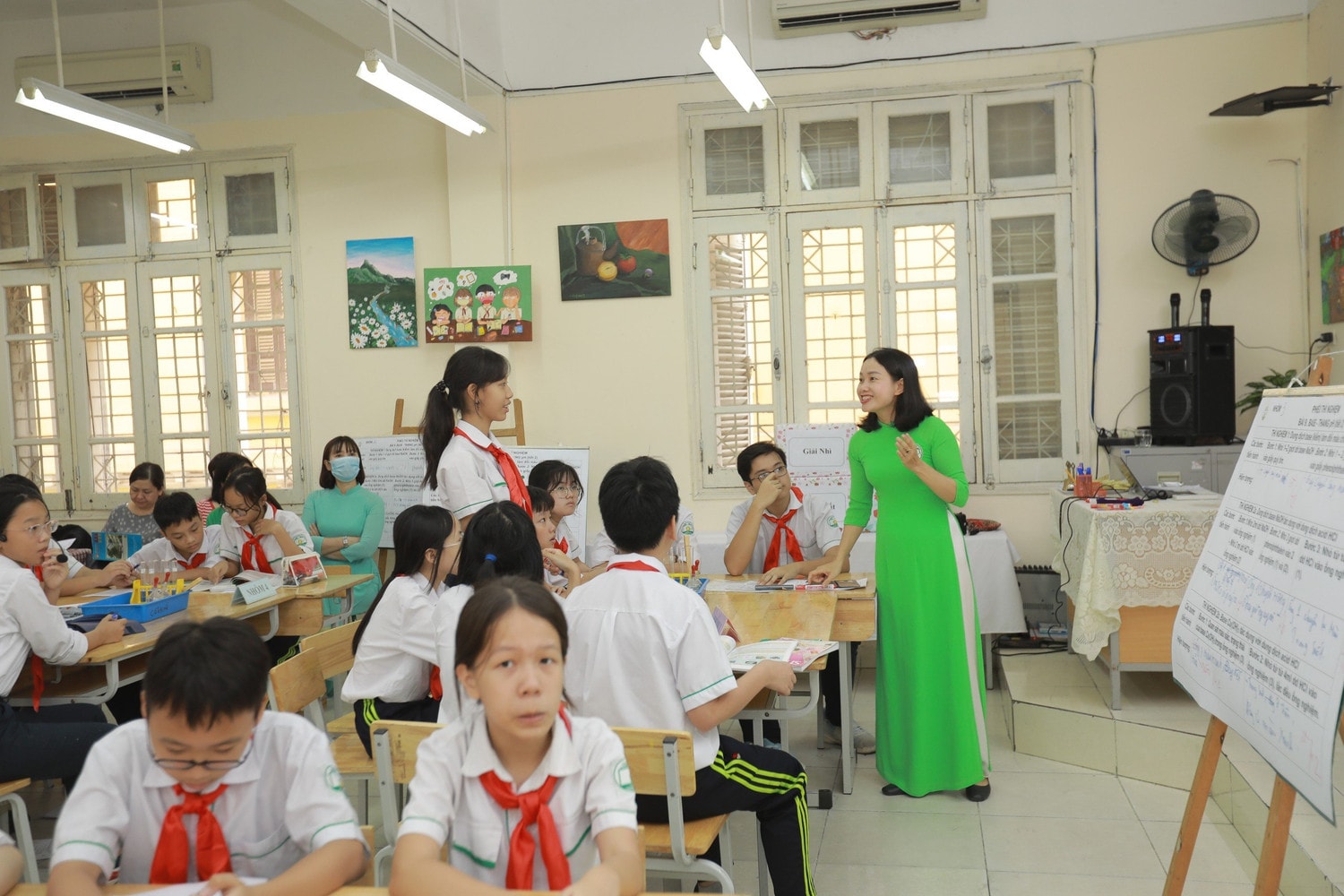 Hà Nội: Giáo viên tích cực sáng tạo, linh hoạt trong dạy học môn Khoa học tự nhiên lớp 8 -0