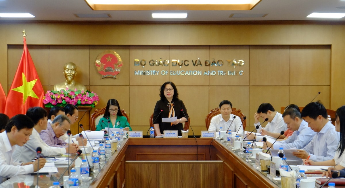 Dạy bơi an toàn, phòng, chống đuối nước cho học sinh ảnh 1 Gỡ vướng dạy bơi an toàn, phòng chống đuối nước trong trường học