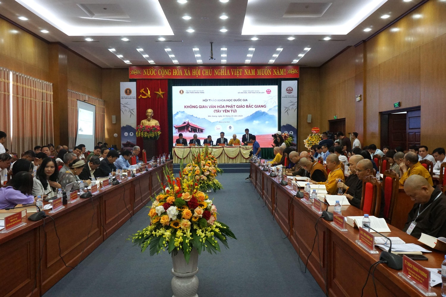 Khai mạc Hội thảo khoa học cấp quốc gia “Không gian văn hóa Phật giáo Bắc Giang (Tây Yên Tử)” -0