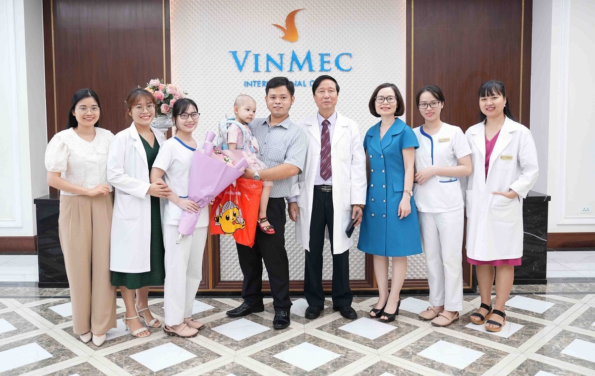 Liệu pháp tế bào và gen: Hy vọng mới cho bệnh nhân ung thư và ghép tế bào gốc tạo máu -0