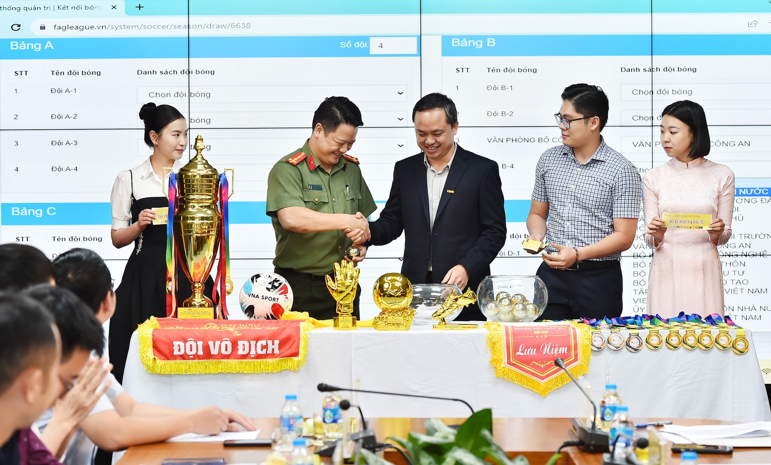 Bốc thăm chia bảng Giải bóng đá các cơ quan Trung ương mở rộng tranh Cúp Báo Đại biểu Nhân dân năm 2023