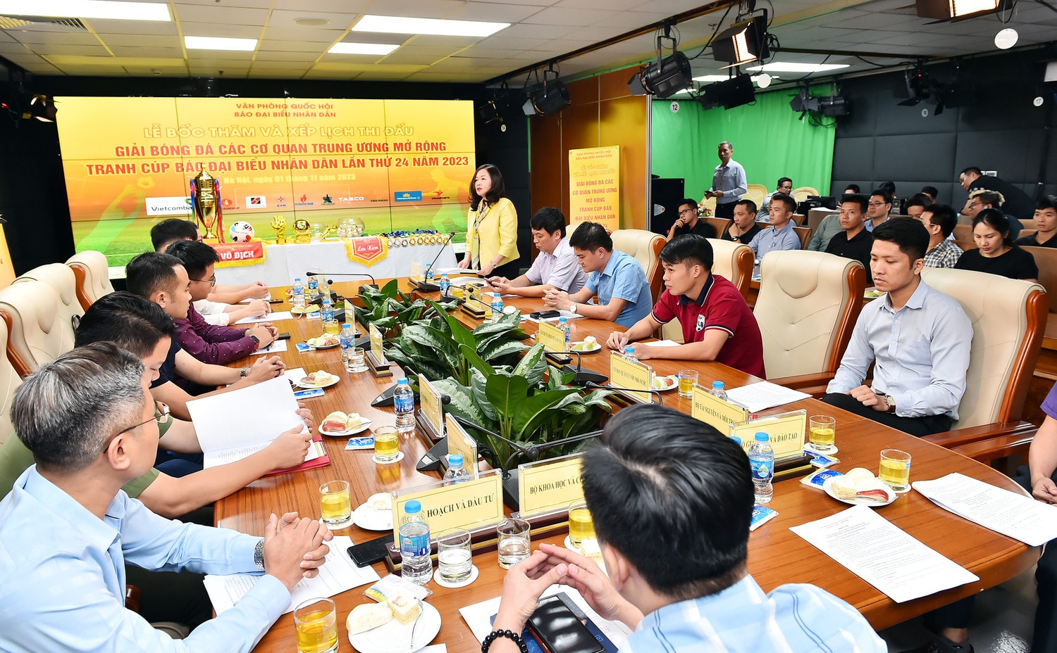 Bốc thăm chia bảng Giải bóng đá các cơ quan Trung ương mở rộng tranh Cúp Báo Đại biểu Nhân dân năm 2023