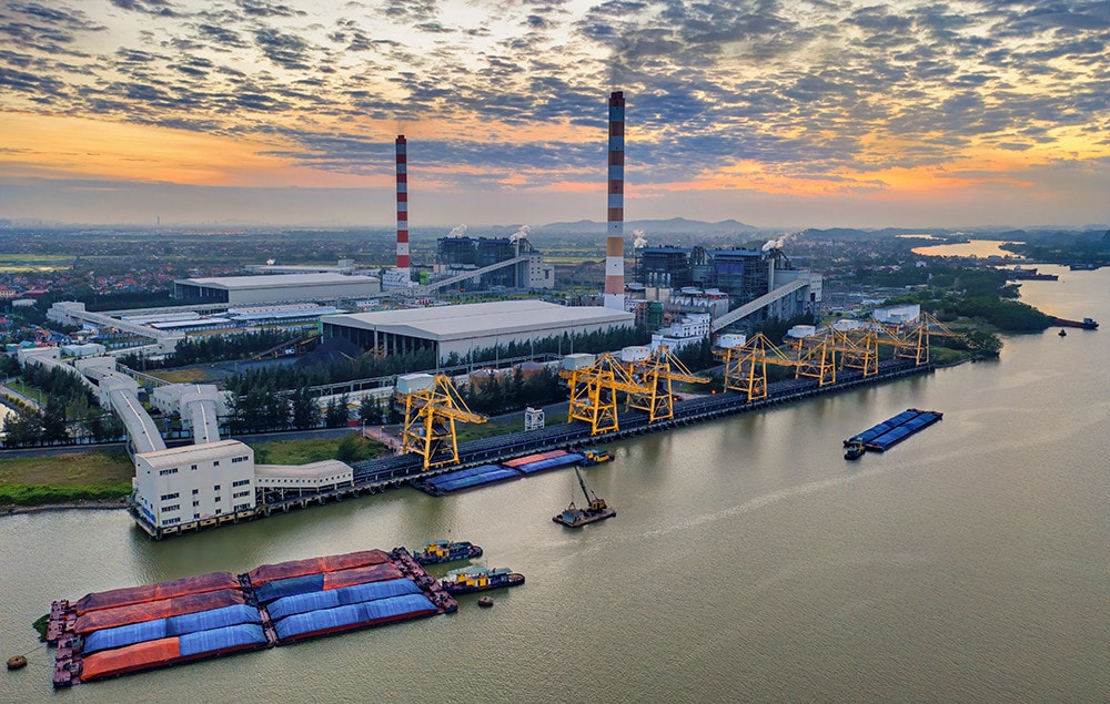 Tập trung triển khai nhiều giải pháp đồng bộ để chuẩn bị phục vụ cung cấp điện năm 2024 -0