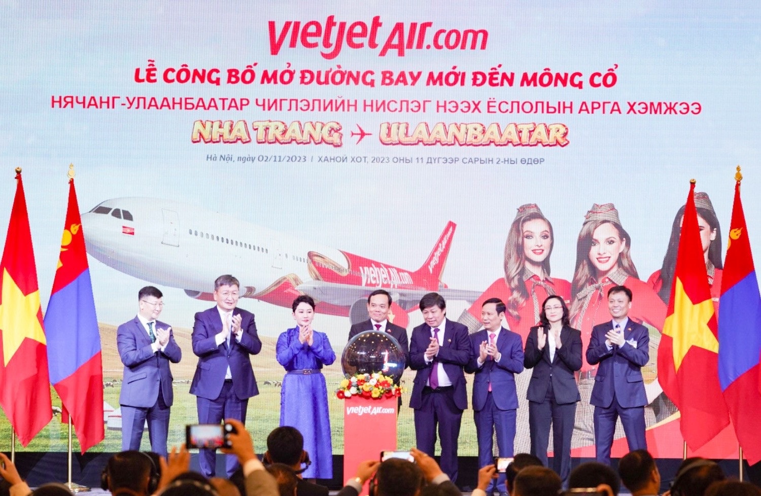 Lãnh đạo hai nước Việt Nam, Mông Cổ chứng kiến nghi thức công bố đường bay mới Ulaanbaatar và Nha Trang Tổng thống Mông Cổ dự Vietjet công bố đường bay thẳng giữa Ulaanbaatar và Nha Trang -0