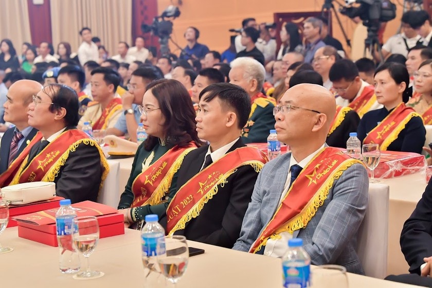 Tôn vinh 50 Gương sáng Pháp luật năm 2023 -0