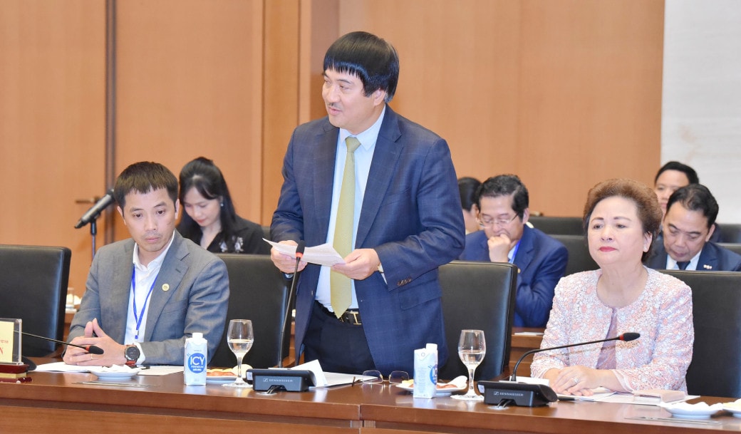 Chủ tịch Quốc hội Vương Đình Huệ: Phát huy tinh thần dân tộc, xứng tầm là những doanh nhân đại diện cho đất nước Việt Nam -0
