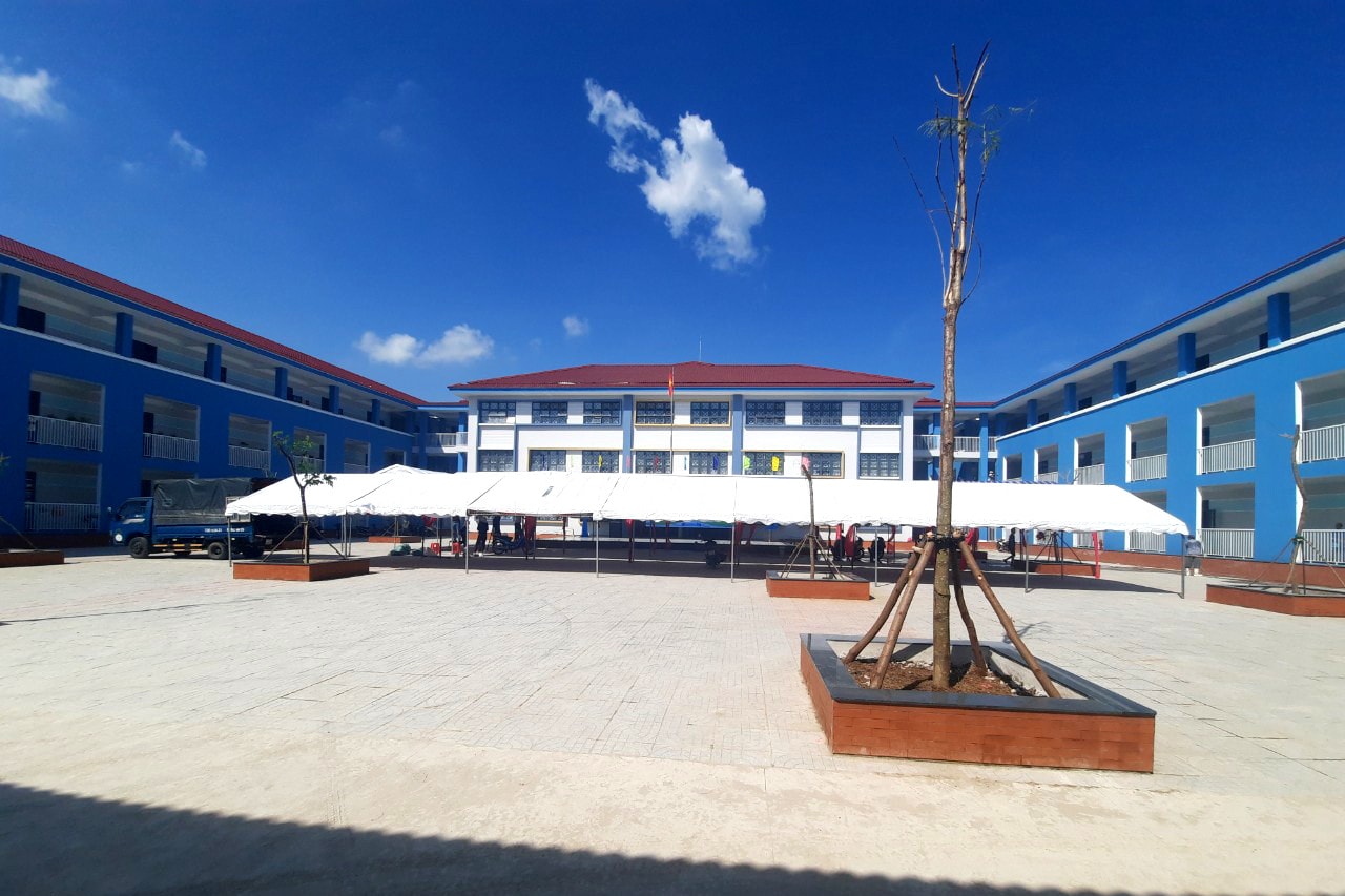 Công ty TNHH Xây dựng Thương mại Tân Tiến bức tốc, hoàn thành trường học trước thời hạn, 600 học sinh kịp ngày khai giảng