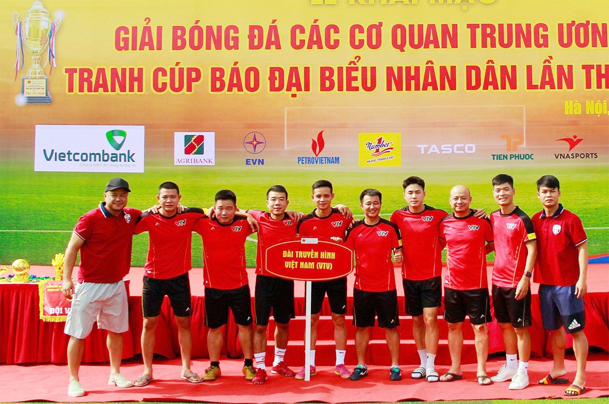 Một số hình ảnh Lễ Khai mạc Giải bóng đá các cơ quan Trung ương mở rộng tranh Cúp Báo Đại biểu Nhân dân lần thứ 24 năm 2023 -3