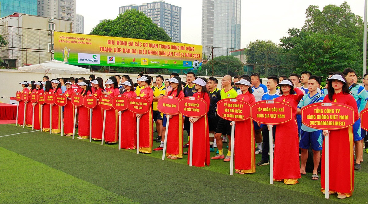 Một số hình ảnh Lễ Khai mạc Giải bóng đá các cơ quan Trung ương mở rộng tranh Cúp Báo Đại biểu Nhân dân lần thứ 24 năm 2023 -0