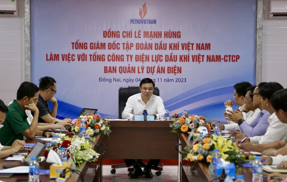 Tổng Giám đốc Petrovietnam Lê Mạnh Hùng làm việc tại Dự án Nhà máy điện Nhơn Trạch 3 và 4 -0