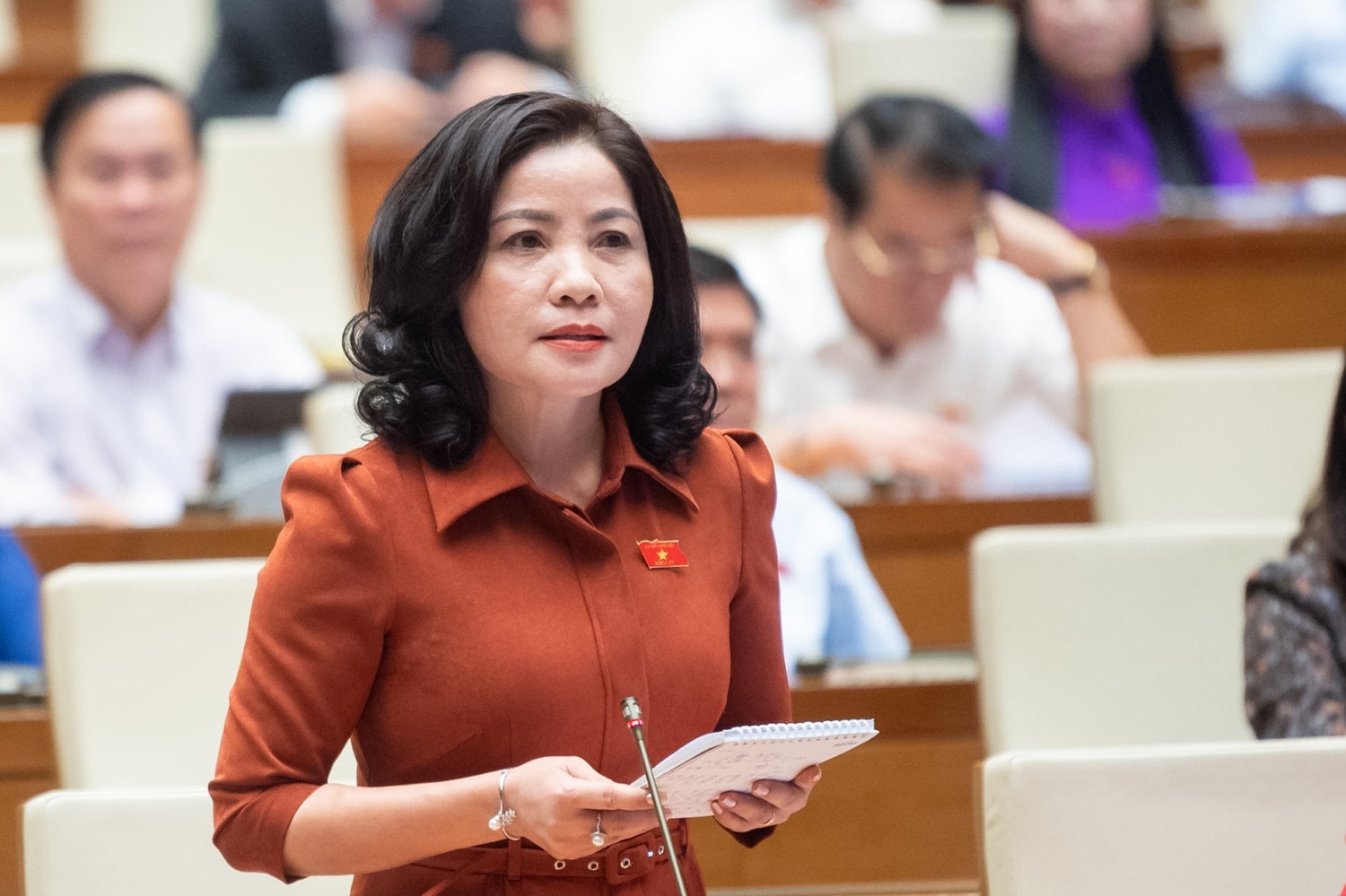 Hoàn thành sớm nhất xây dựng vị trí việc làm để cải cách tiền lương