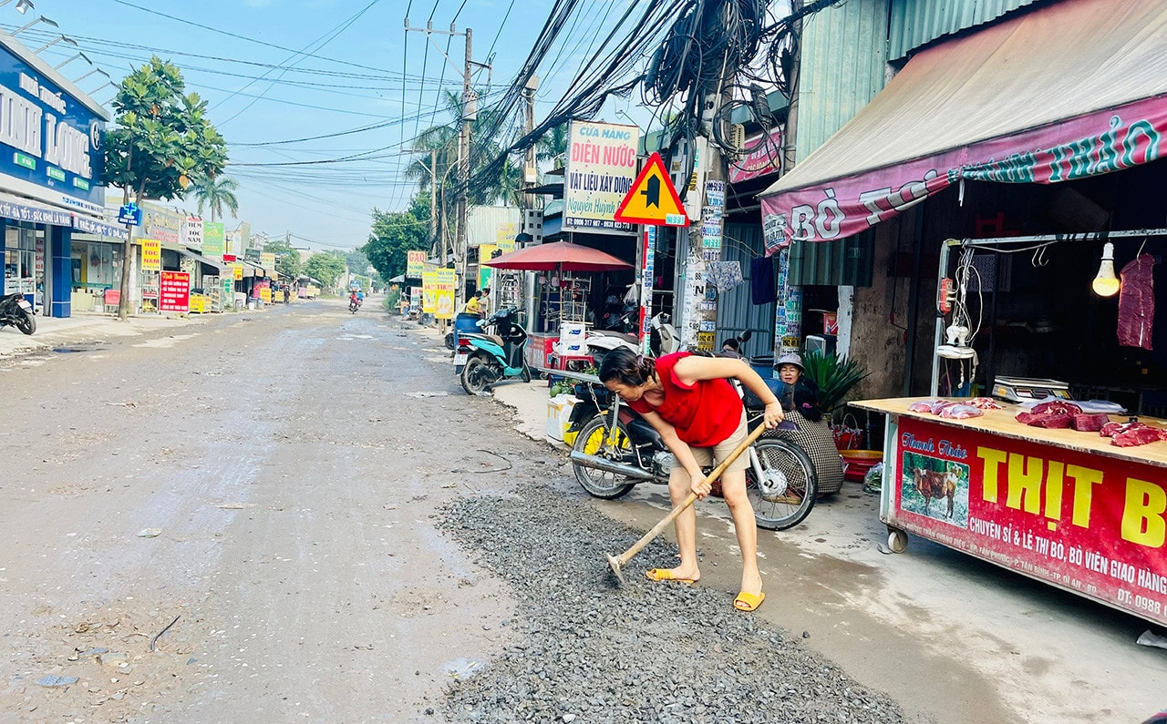 Bình Dương: Nhiều bãi phế liệu có nguy cơ ô nhiễm môi trường ngang nhiên hoạt động trong khu dân cư