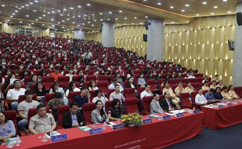 Nhiều sáng kiến an toàn giao thông được áp dụng vào thực tế -0