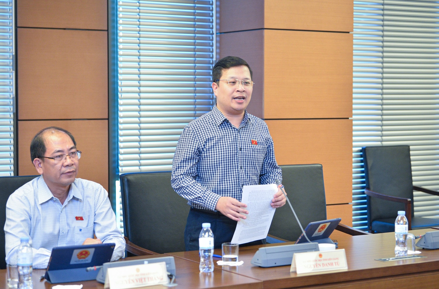 Chuyển toàn bộ xử lý vi phạm hành chính sang Tòa án - có khả thi? -0