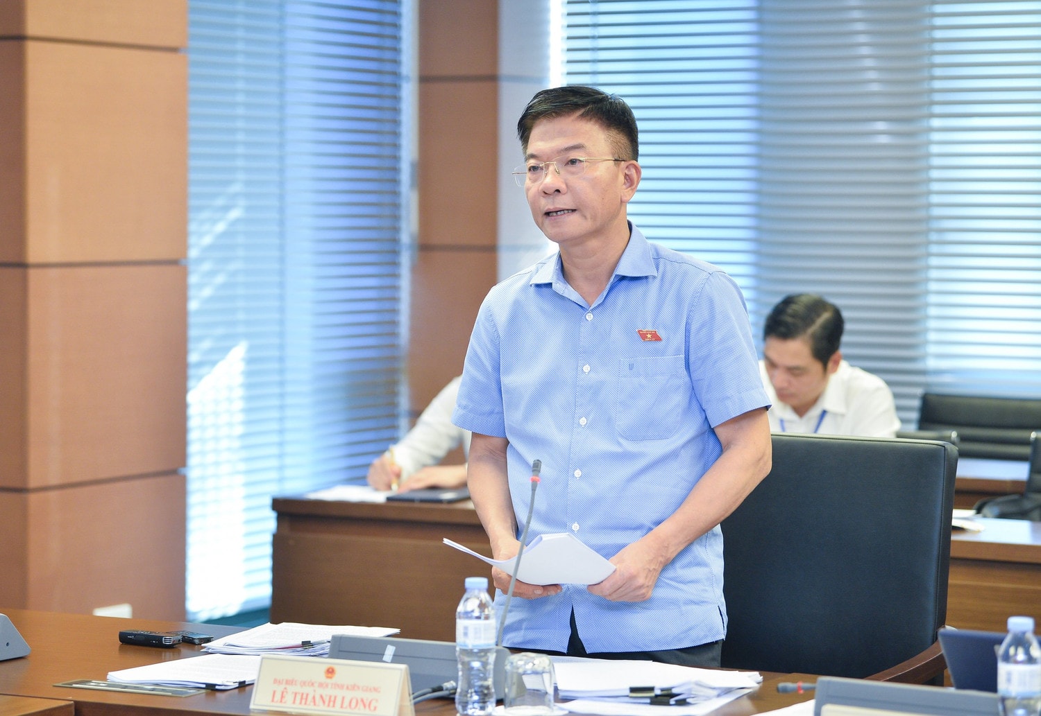 Chuyển toàn bộ xử lý vi phạm hành chính sang Tòa án - có khả thi? -0