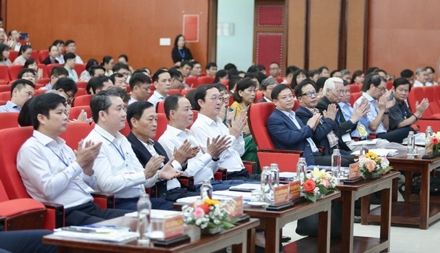 Hội nghị phổ biến, quán triệt Nghị quyết 36 của Bộ Chính trị về phát triển khoa học công nghệ trong lĩnh vực y, dược, công nghệ sinh học -0