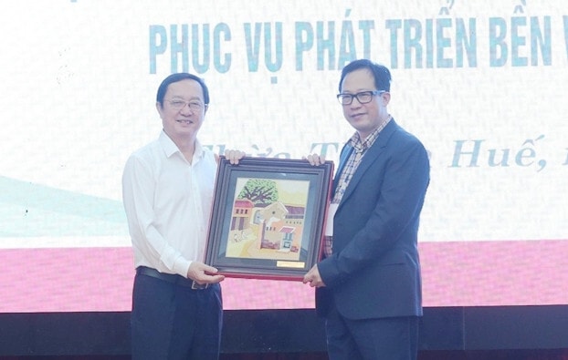 Hội nghị phổ biến, quán triệt Nghị quyết 36 của Bộ Chính trị về phát triển khoa học công nghệ trong lĩnh vực y, dược, công nghệ sinh học -0