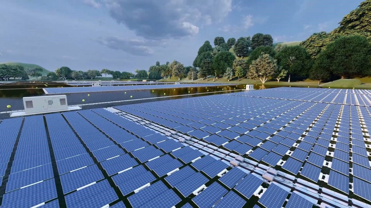 Dự án nhà máy năng lượng mặt trời nổi tại Indonesia. Ảnh: Masdar