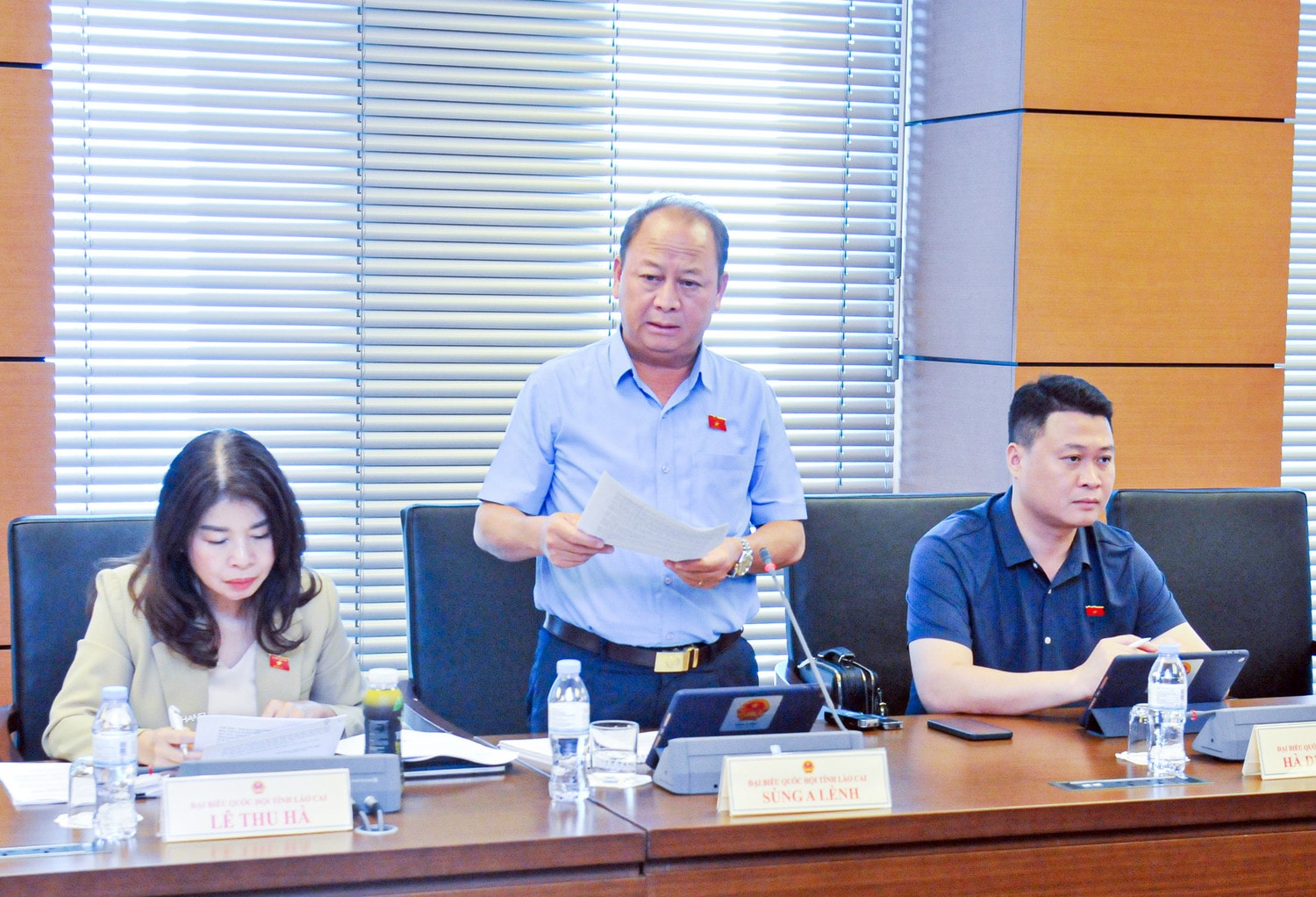 Hai tiêu chí đặt ra với kinh doanh vận tải đường bộ chưa phù hợp thực tiễn