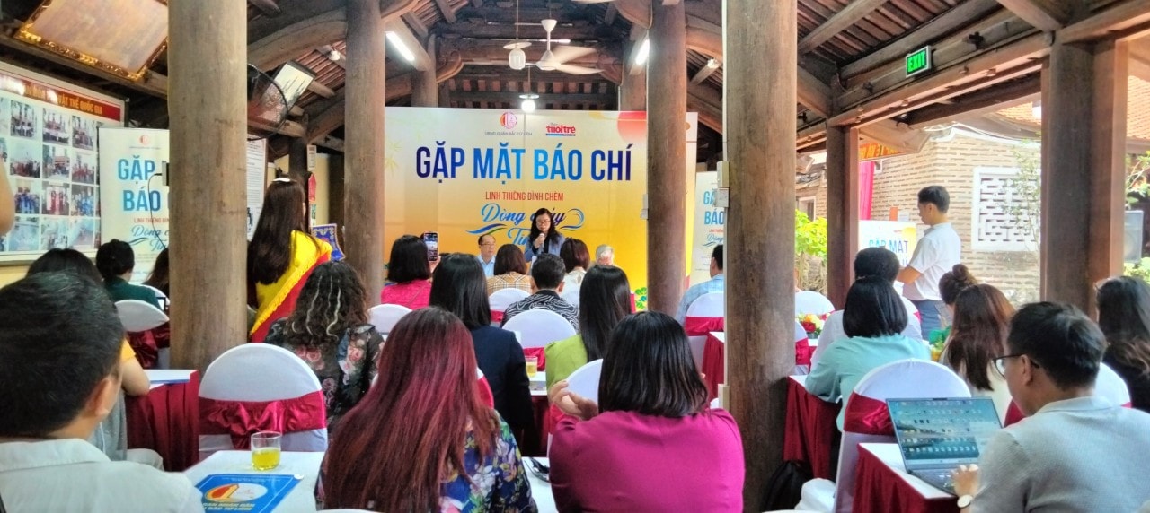 Linh thiêng đình Chèm- Dòng chảy tinh hoa -0