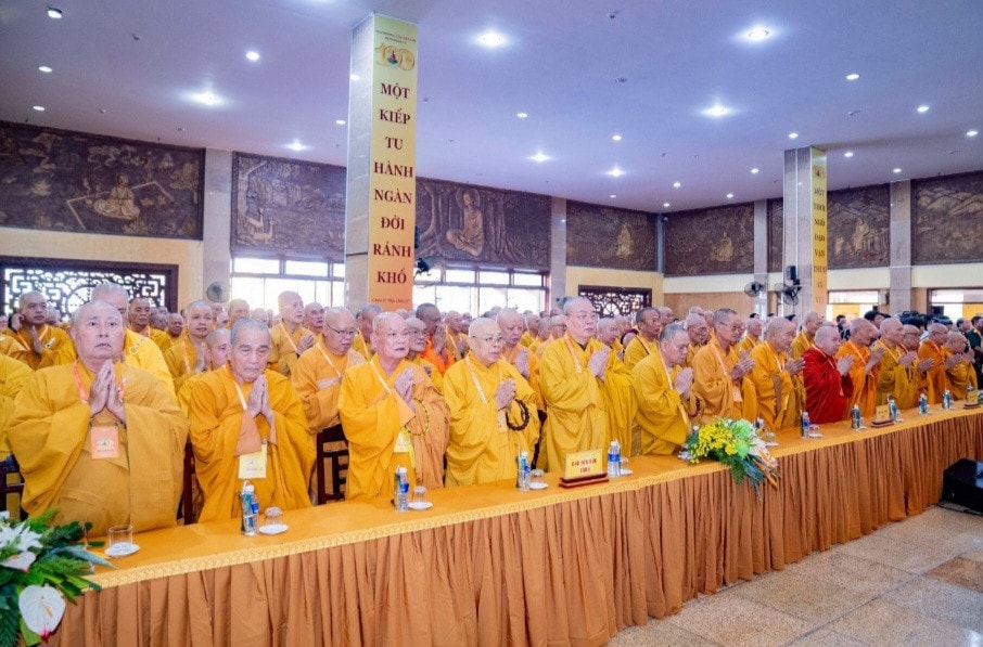 Chùa Ba Vàng tham dự Đại lễ kỷ niệm 100 năm ngày sinh Tổ sư Minh Đăng Quang - Vị sư khai sáng đạo Phật khất sĩ Việt Nam -0