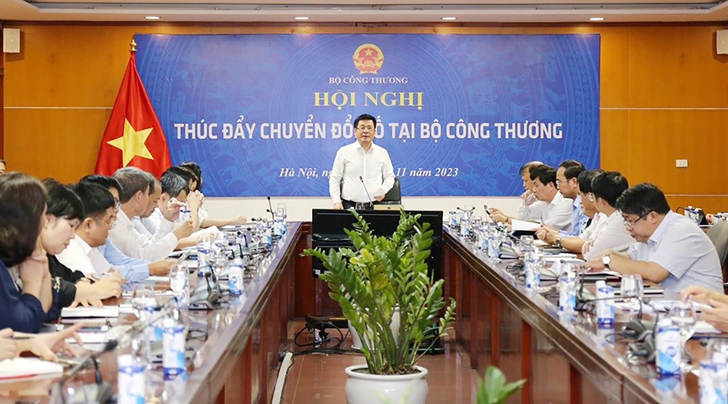 Thúc đẩy chuyển đổi số sâu rộng và thực chất tại Bộ Công Thương