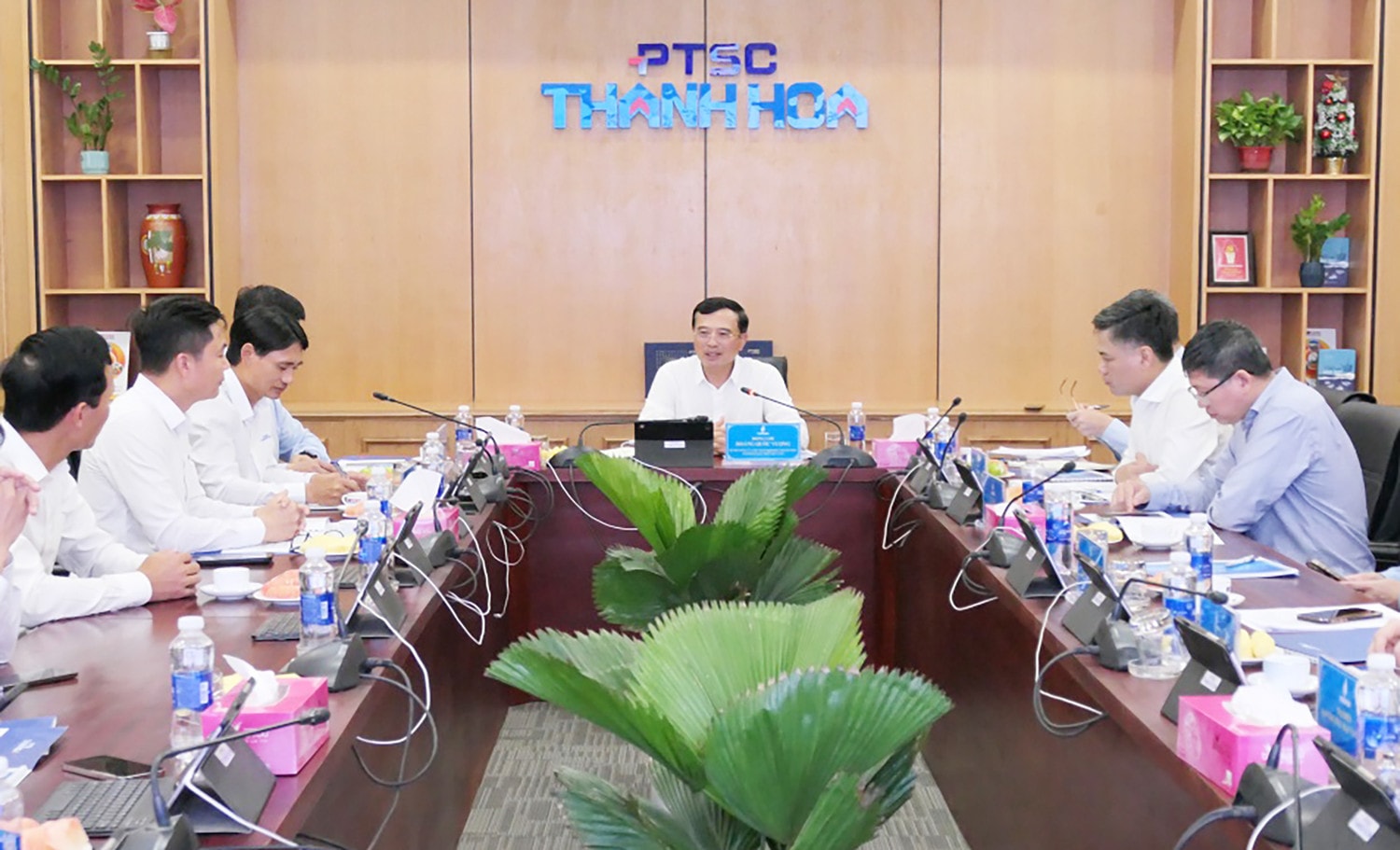 Chủ tịch Petrovietnam Hoàng Quốc Vượng thăm và làm việc tại PTSC Thanh Hóa và Nhiệt điện BOT Nghi Sơn 2