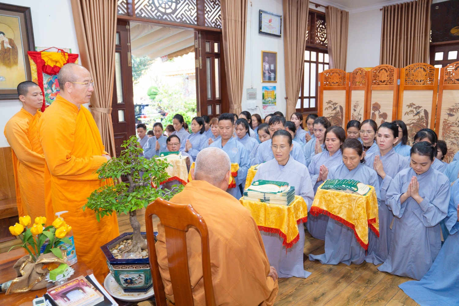 Chư Tăng, Phật tử Chùa Ba Vàng tham dự Đại lễ kỷ niệm 100 năm ngày sinh Tổ sư Minh Đăng Quang -0